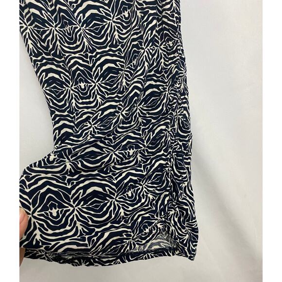INC Black & White with Geometric Pattern Tank Bra Top XS - Picture 3 of 8